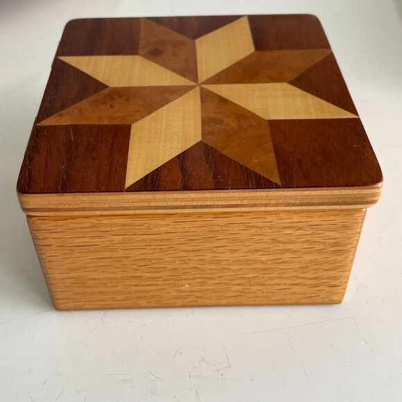 Wooden Jewelry Box Inlay Star Design Hinged Lid Keepsake Quilt Marquetry Vintage - Picture 7 of 9
